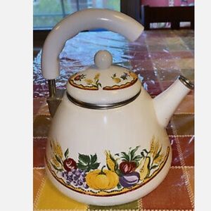 Vintage Taiwan Porcelain Tea Kettle Fruit Tea Pot Brand New Half Handle White
